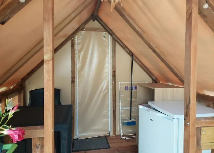 Camping De Retourtour