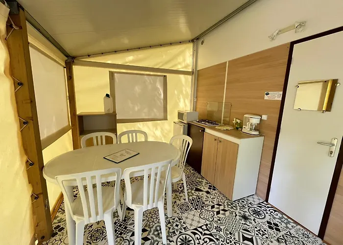 Camping De Retourtour