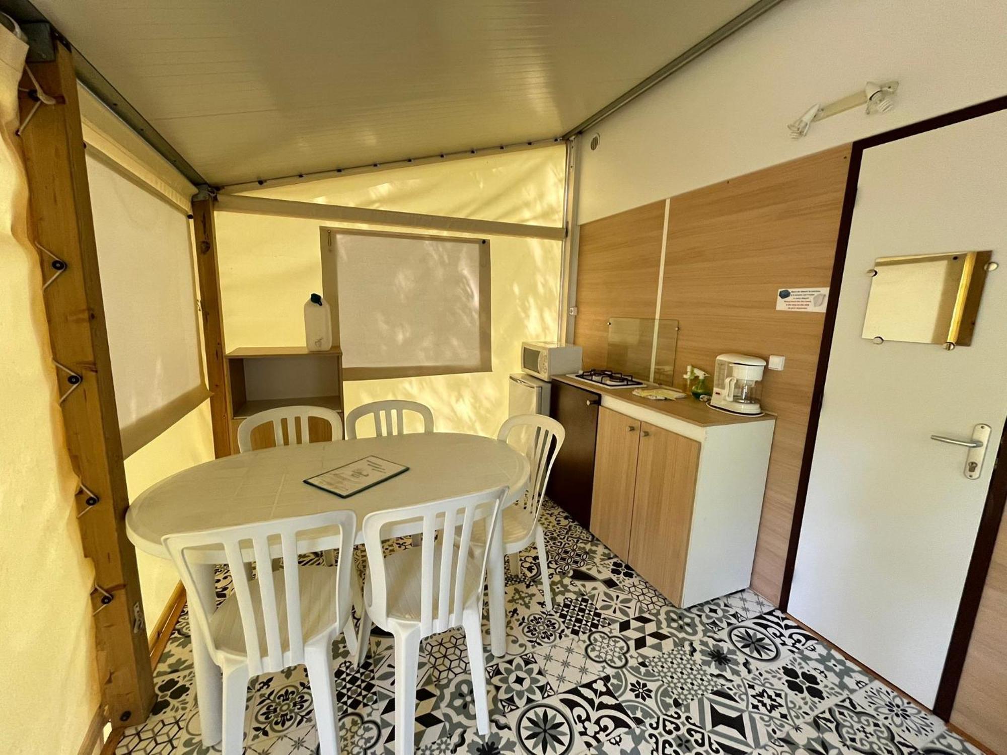 Camping De Retourtour 4*